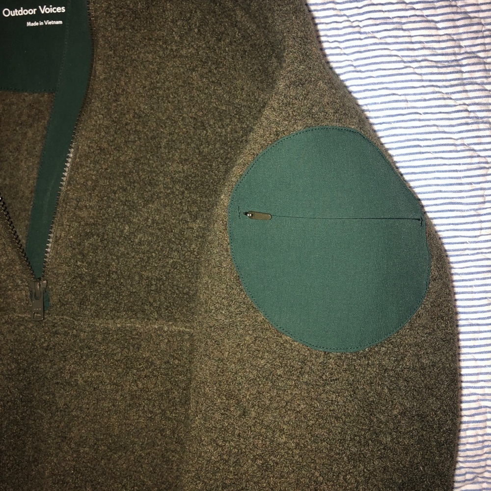 Outdoor Voices Mega fleece!! - Picture 2 of 4